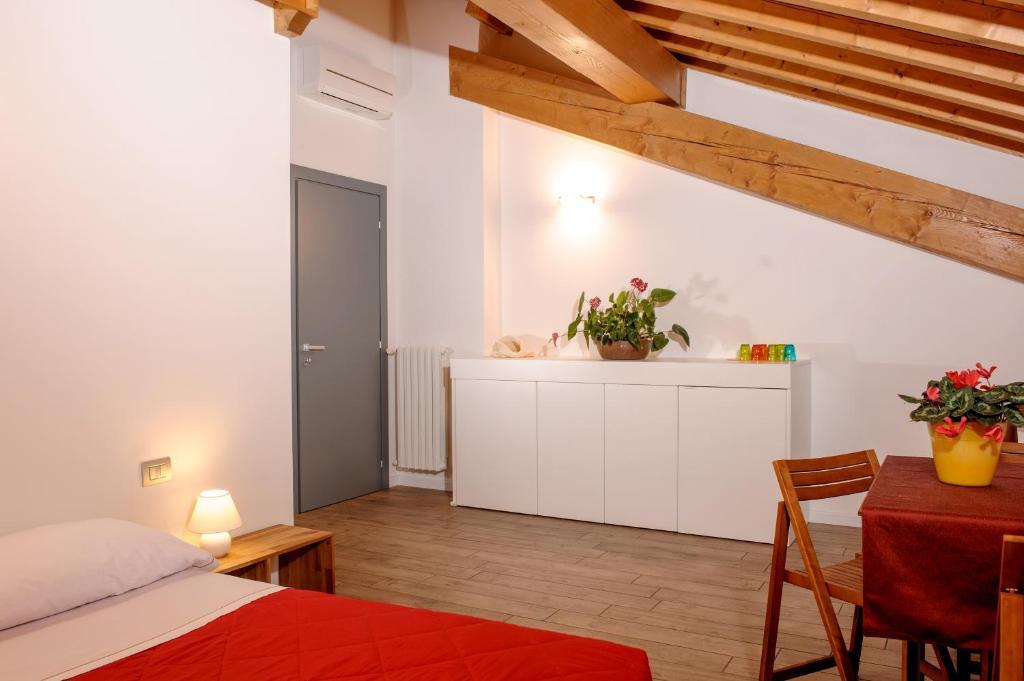 Tenuta Le Sorgive Agriturismo Солферино Стая снимка